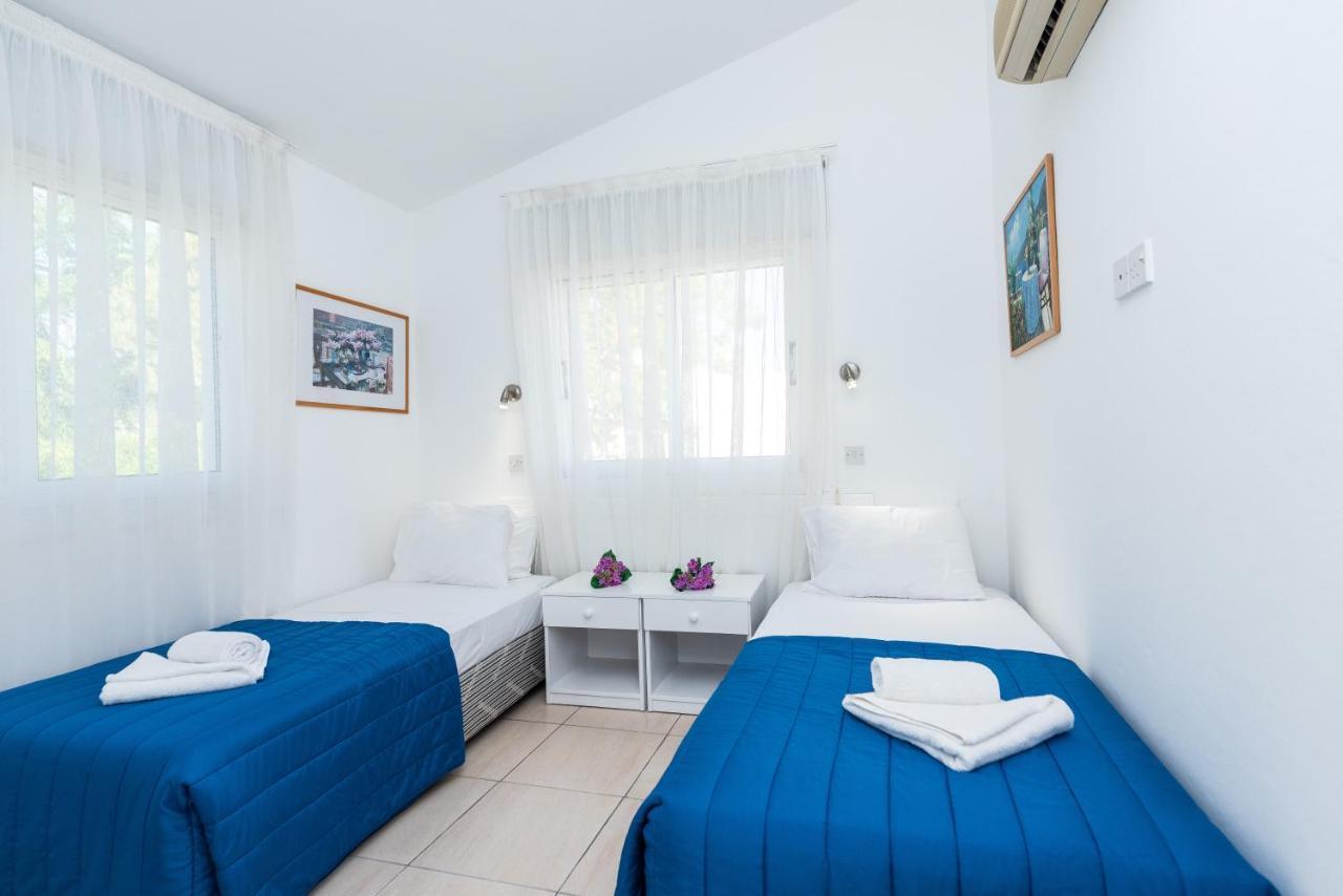 Fig Tree Z Holiday Resort Paralimni Exterior foto